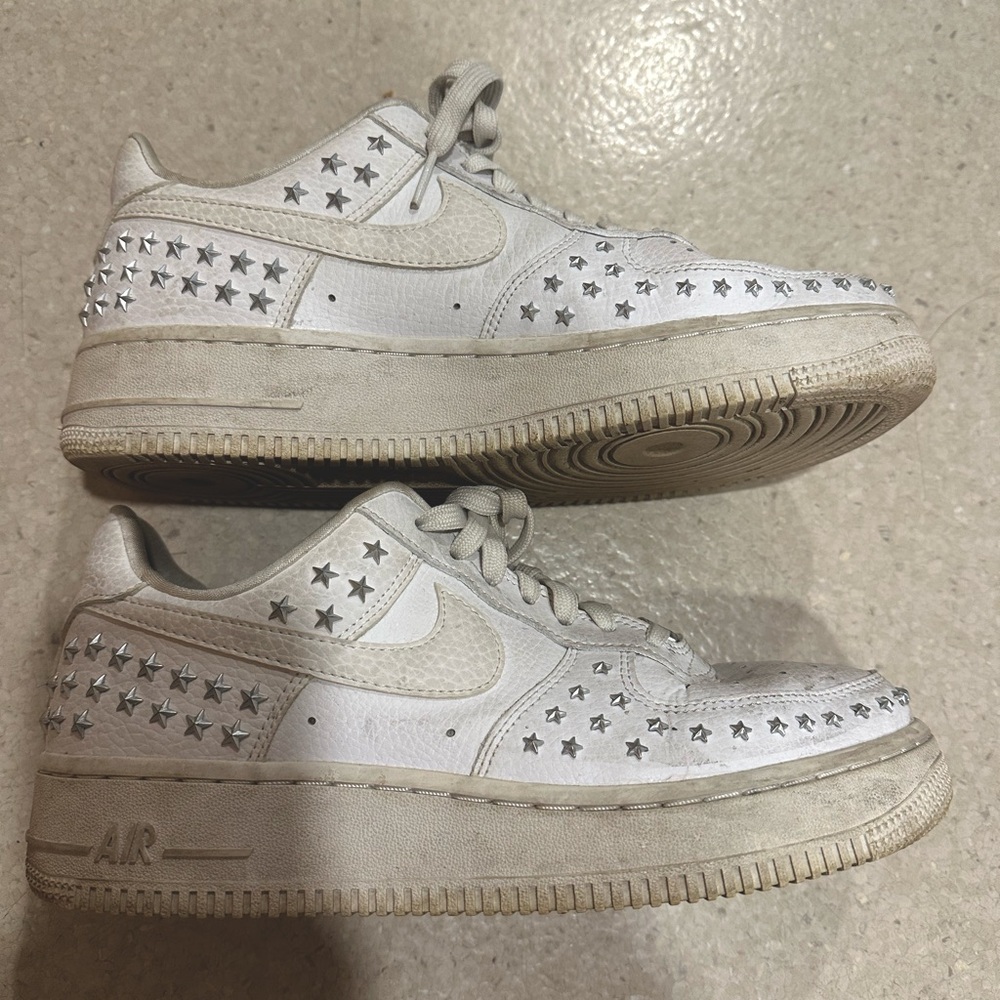 Nike Air Force 1 Low Star-Studded 2018 in white/silver